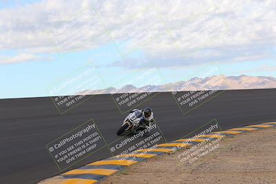 media/Sep-11-2022-SoCal Trackdays (Sun) [[81b7e951af]]/Bowl (820am)/